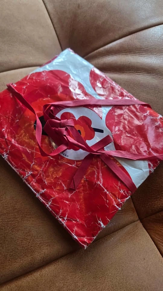Beautiful Large Marimeko Scarf - photo 3