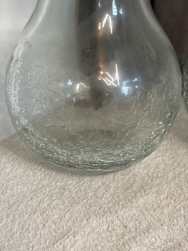 MCM Torre & Tagus Crackled Glass Light Bulb Vase Pair - photo 2
