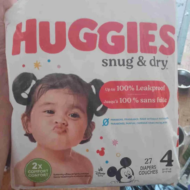 Huggies Size 4 - 27 count thumbnail