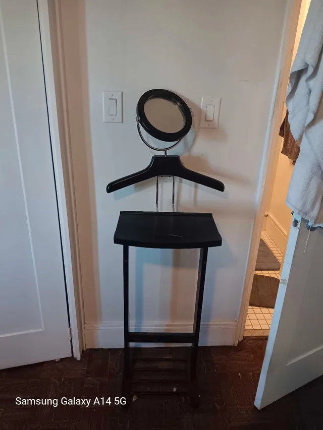 Kings Brand Millet Wood Suit Valet Stand thumbnail