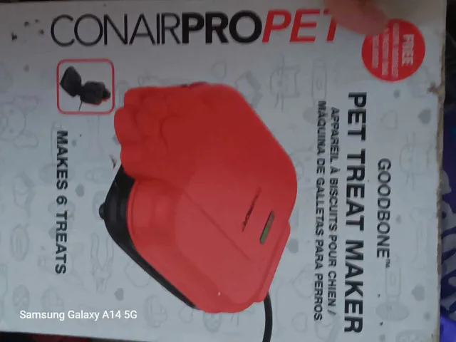 Treat maker for dogs thumbnail