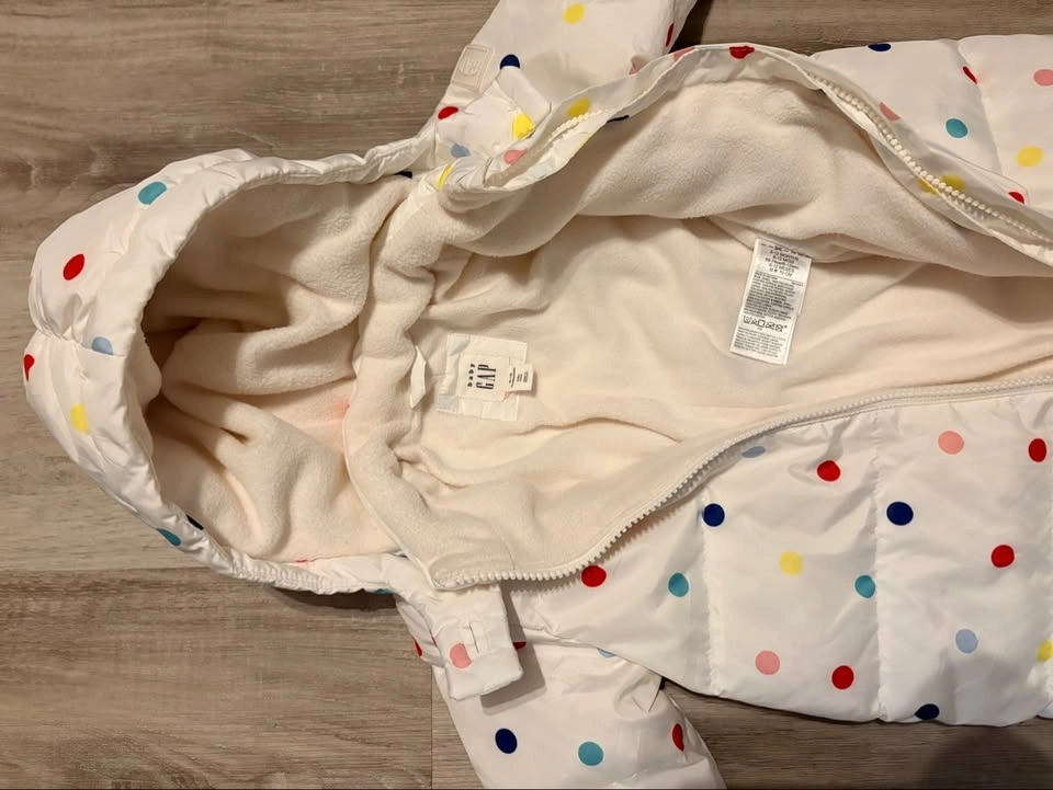 Baby Gap Snow Suit - 6-12 months - photo 2