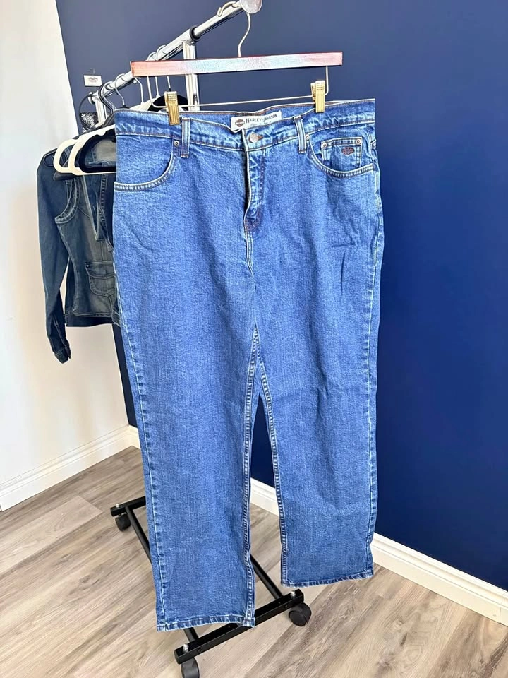 Harley-Davidson Women's Size 16 Petite Straight Leg Jeans
