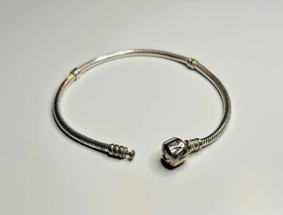 Pandora bracelet-7.9 inches