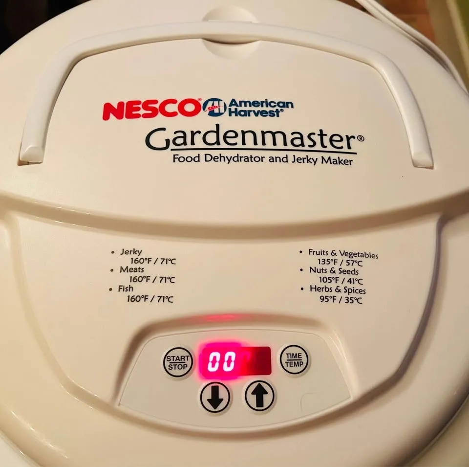 Nesco Gardenmaster FD-1040 image indicator(3)