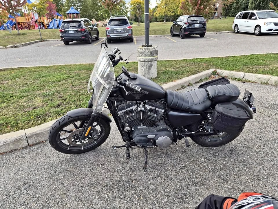 2017 Harley-Davidson Sportster Iron 883