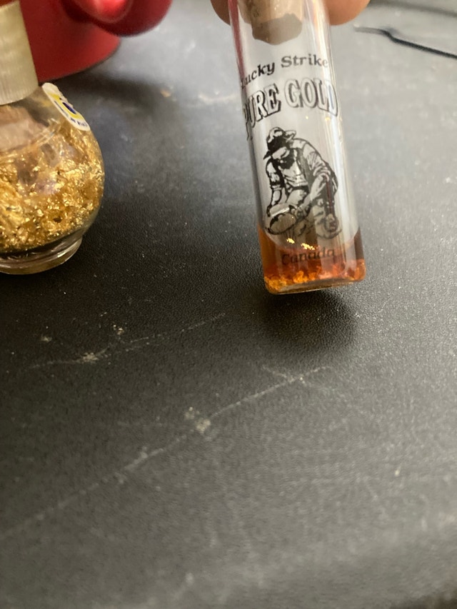 gold flakes - photo 4