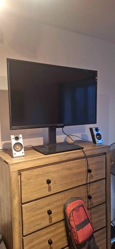 Sceptre X40 LED TV