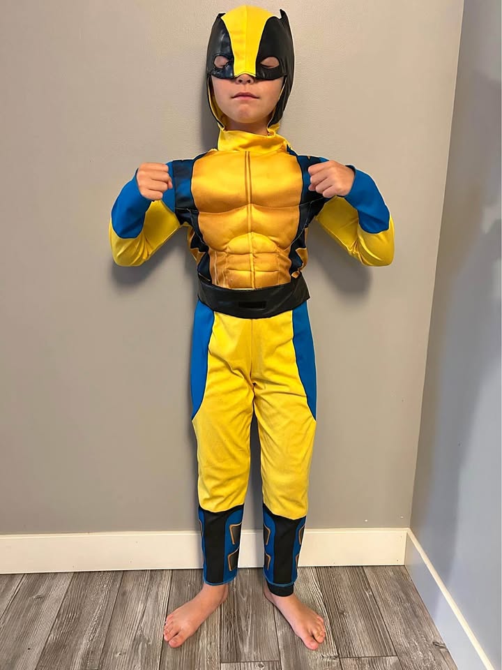 Kid’s Size 7/8 Marvel Wolverine Costume