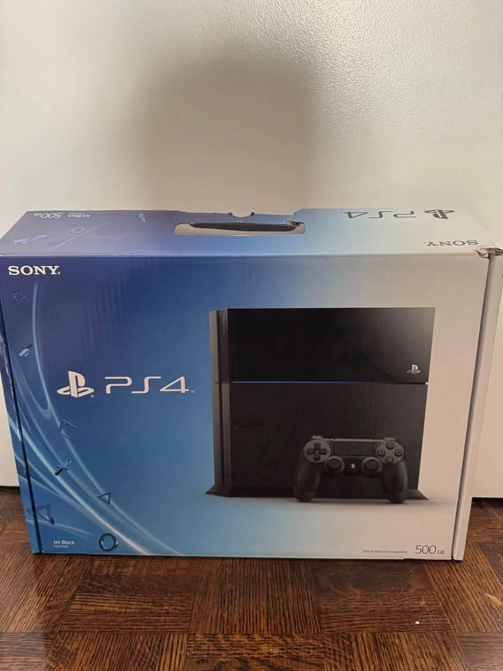 Sony PS4 500GB – Firmware 7.02 – Original Box & Complete Set - photo 4