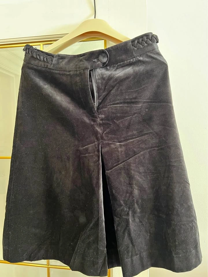 New H&M skirt