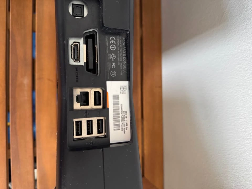 Xbox 360 Slim – Original Power Supply Included – Black - photo 2
