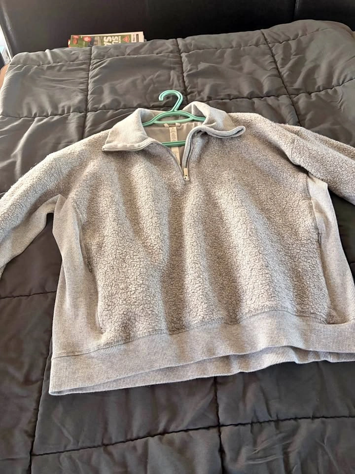 Lululemon Grey Quarter Zip