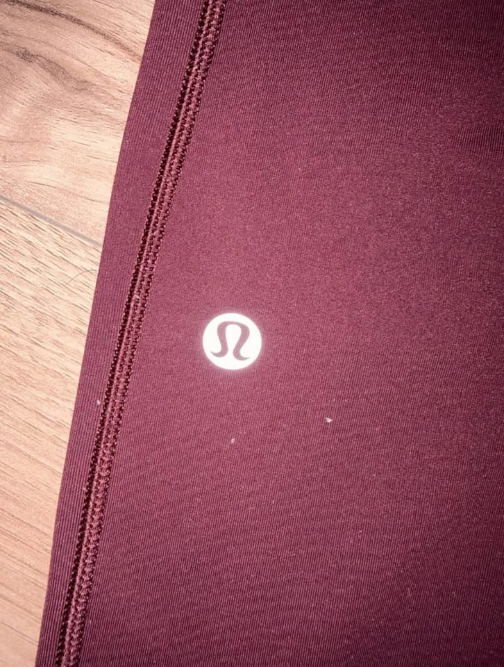 Lululemon Athletica High-Rise Leggings in Burgundy Bay - photo 4
