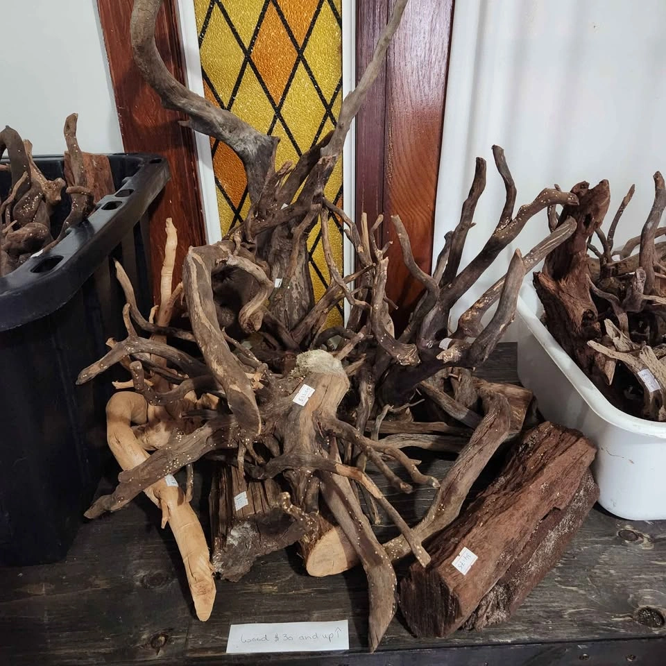 Lots of Driftwood & Rocks for Aquariums - photo 2
