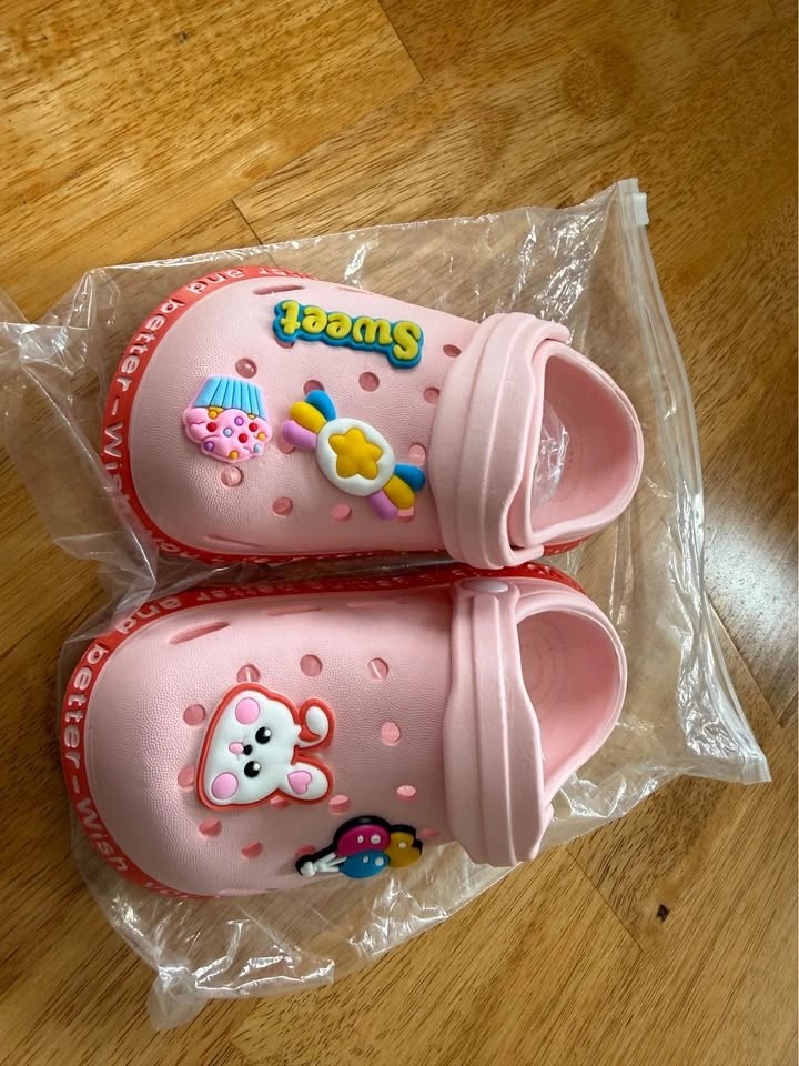 Toddler Girls Pink Clog Sandals - Size 9 / EU 26 - photo 3