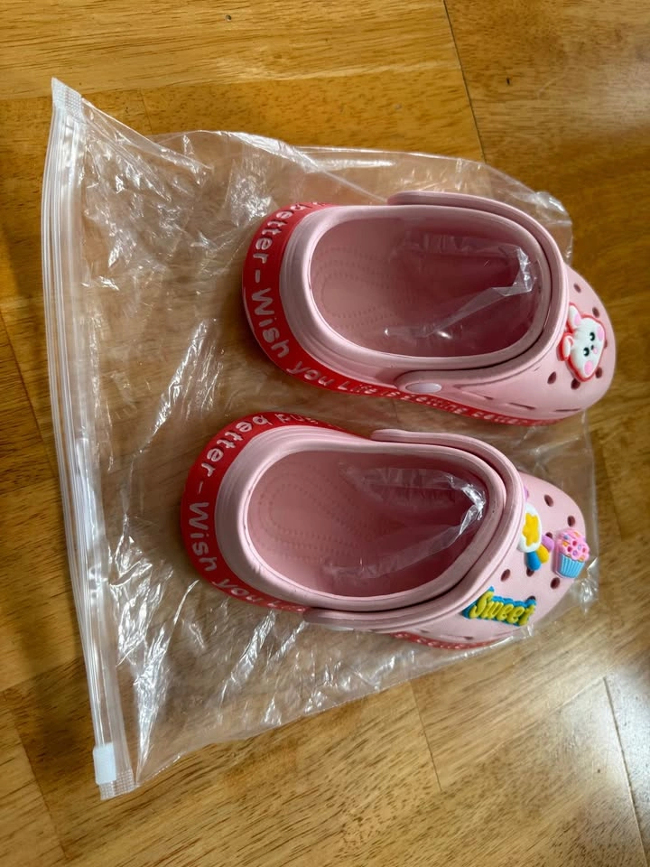 Toddler Girls Pink Clog Sandals - Size 9 / EU 26 - photo 4