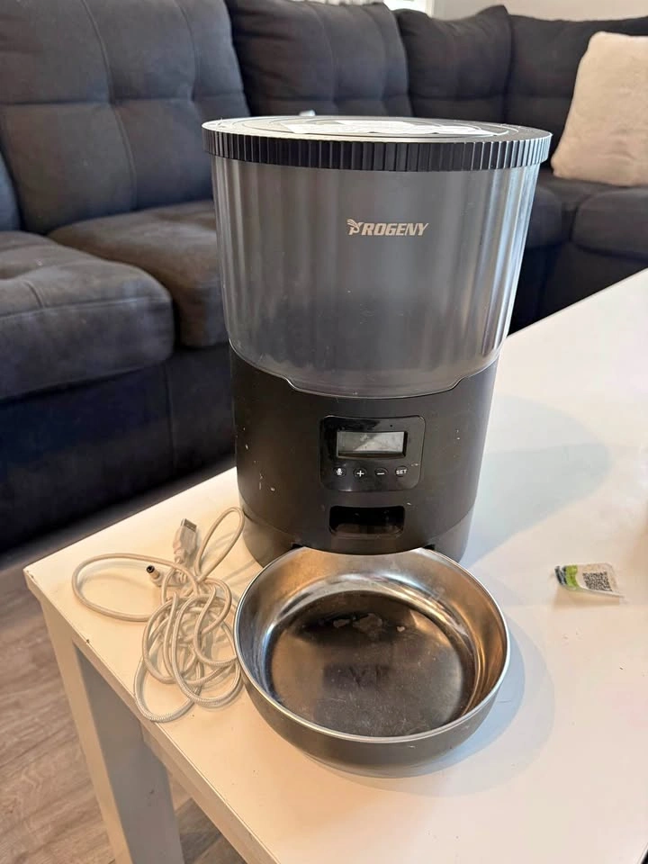 6 meal pet food automatic feeder