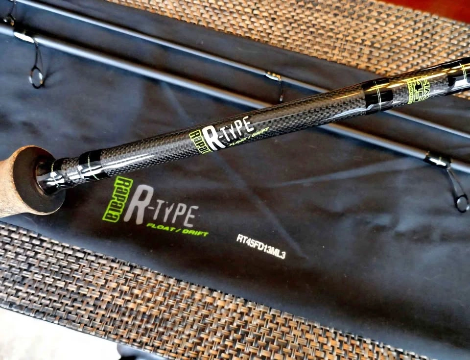🇨🇦  Rapala 13 ft 3 piece Float Drift Rod