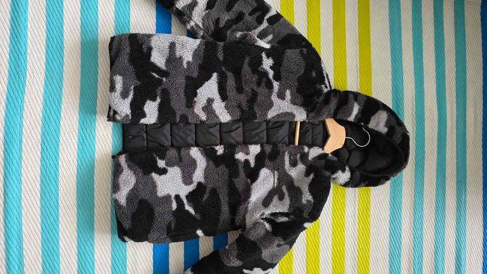 Eddie Bauer Kids Large (10/12) Reversible Hooded Jacket - photo 4