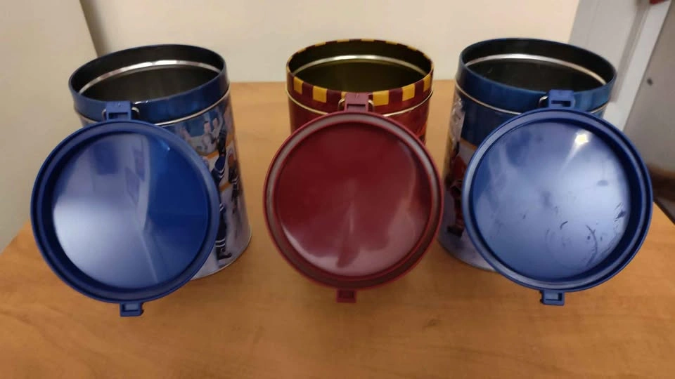 Tim Hortons Collectible Coffee Tins - 40th Anniversary & Hockey - photo 2