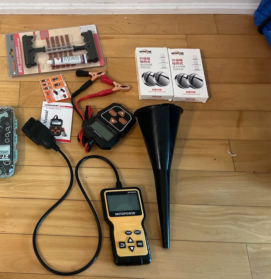 Car Diagnostic, Maintenance, and Emergency Safety Tools - photo 3