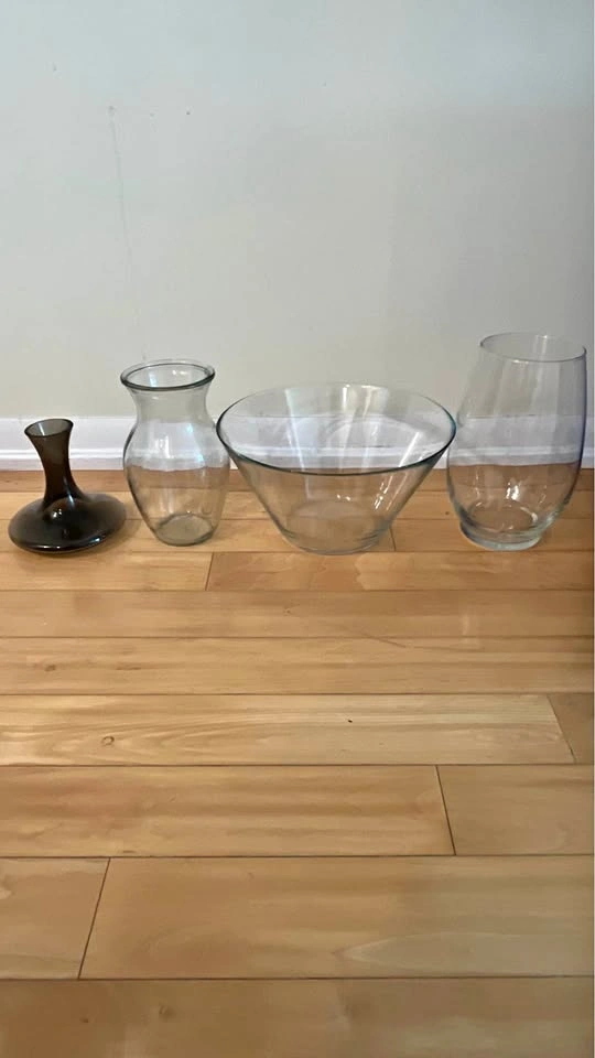 Set of vases