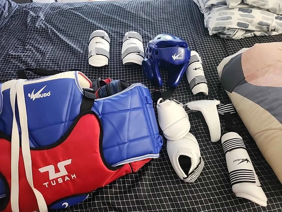 Taekwondo Protective Gear Set - photo 5