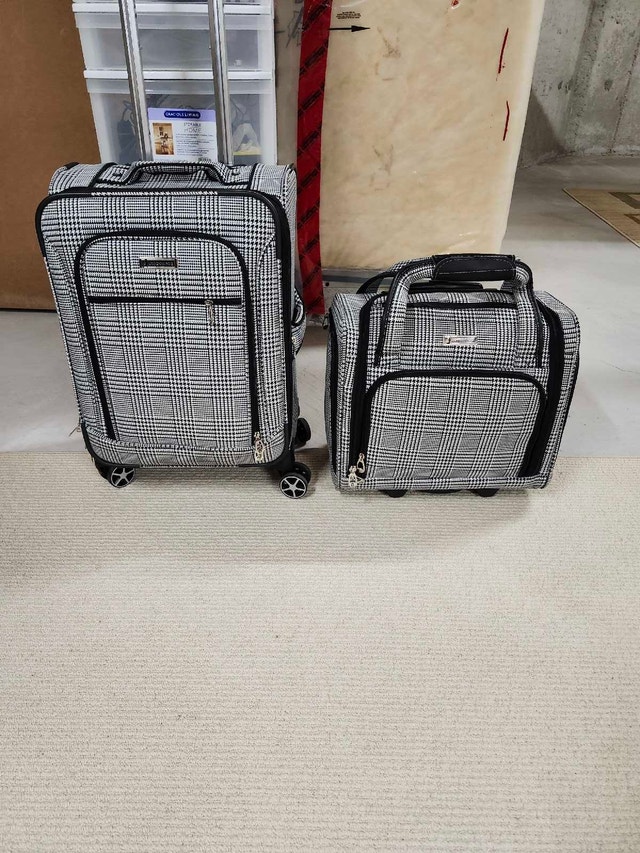London Fog 2-Piece Stackable Carry-On Luggage Set - photo 2