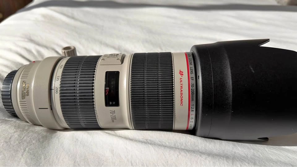 Canon EF 70-200mm f/2.8L IS II USM Lens - Excellent Condition