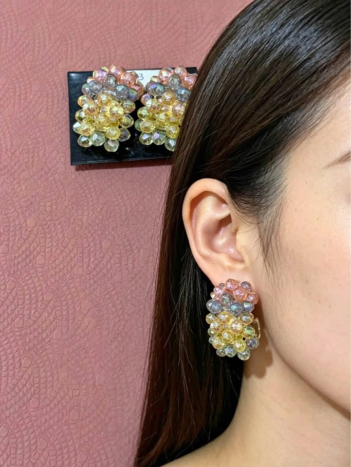 Vintage Gradient Crystal Cluster Clip On Earrings