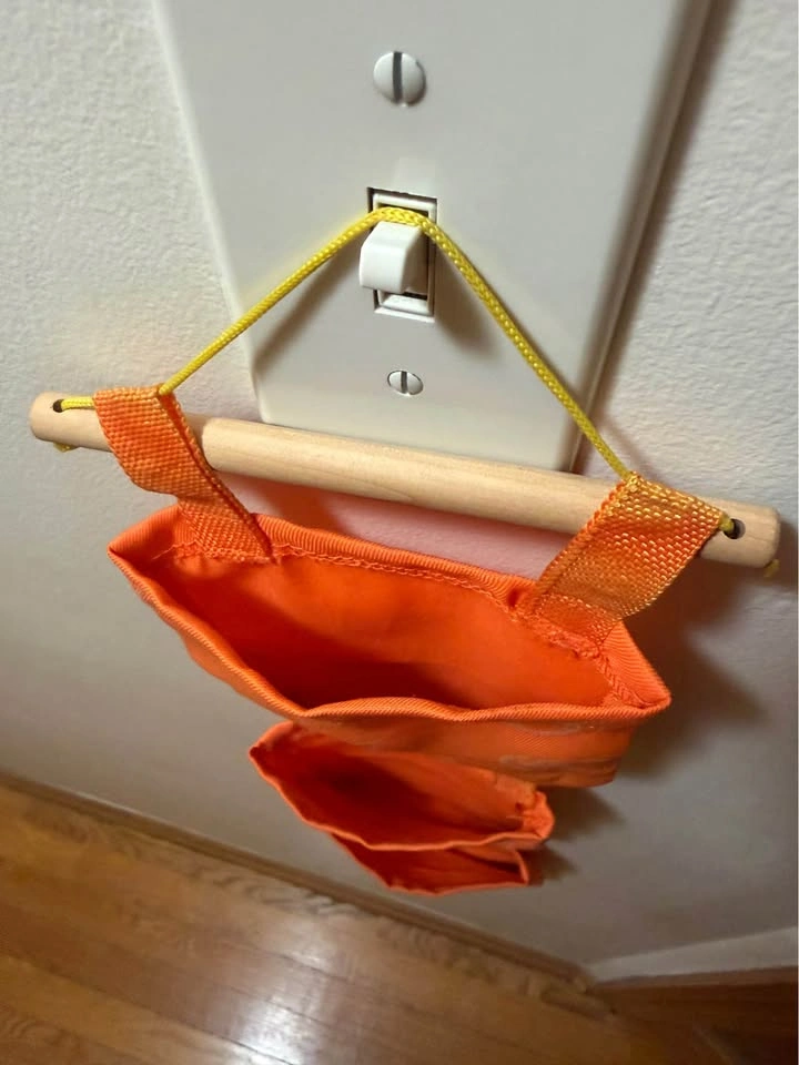 Hanging Organizer - 3 Pocket Wall Storage - Orange - photo 5