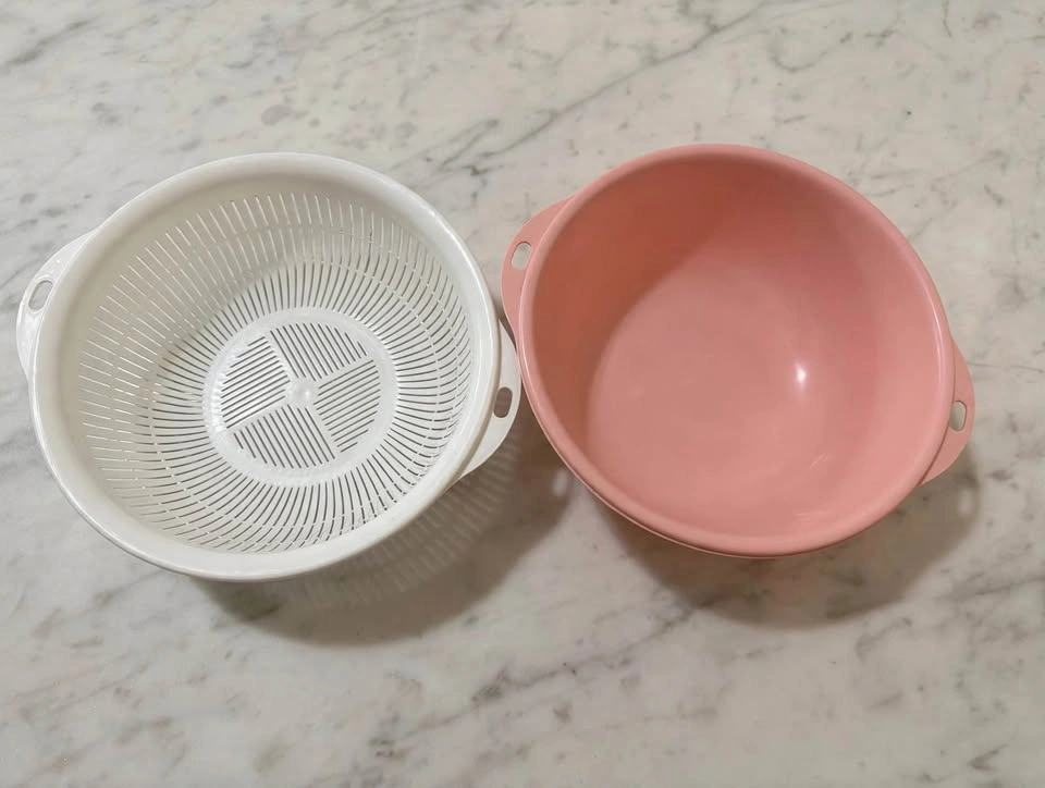 Large 14" Colander Bowl Set - 2-in-1 Strainer + Bowl - photo 2