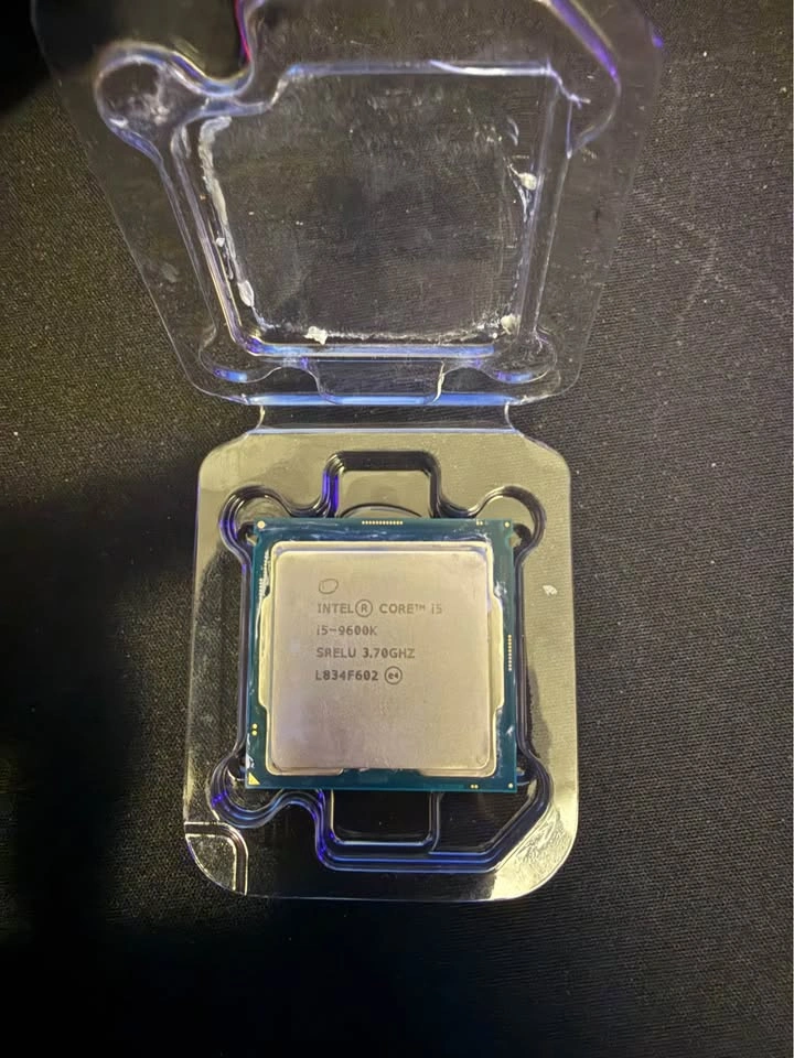Intel i5- 9600K CPU + Thermaltake CX100 RGB CPU Cooler - photo 2