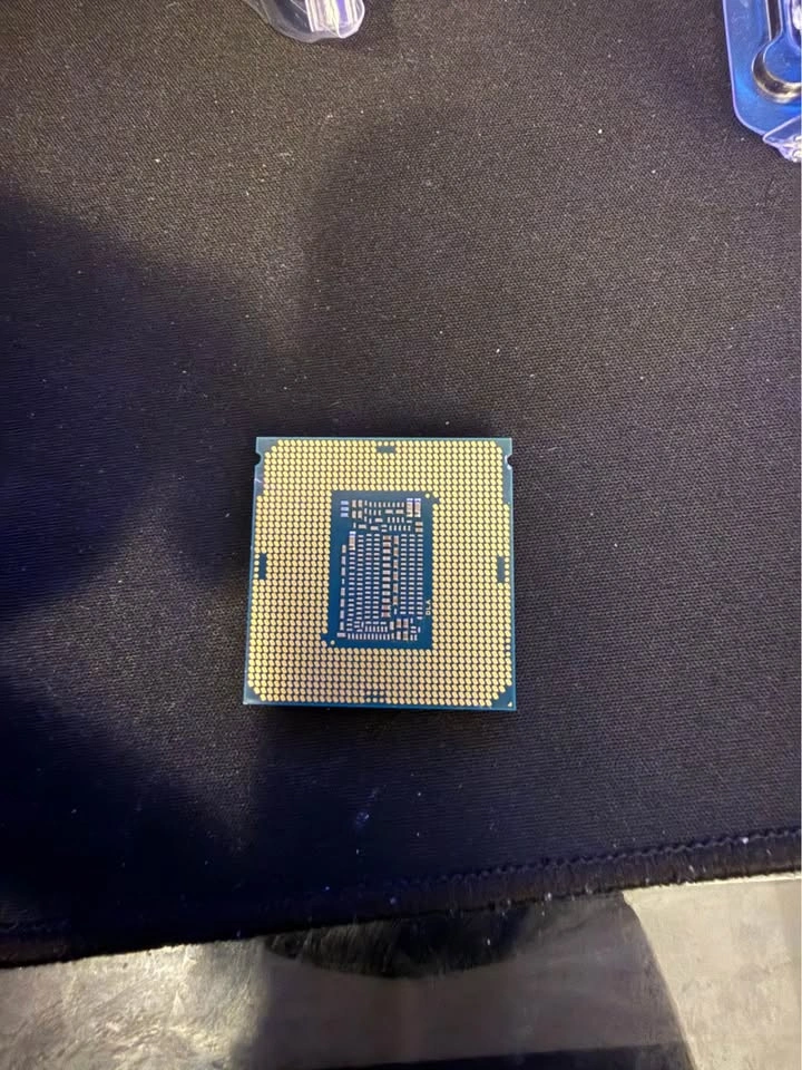 Intel i5- 9600K CPU + Thermaltake CX100 RGB CPU Cooler - photo 3