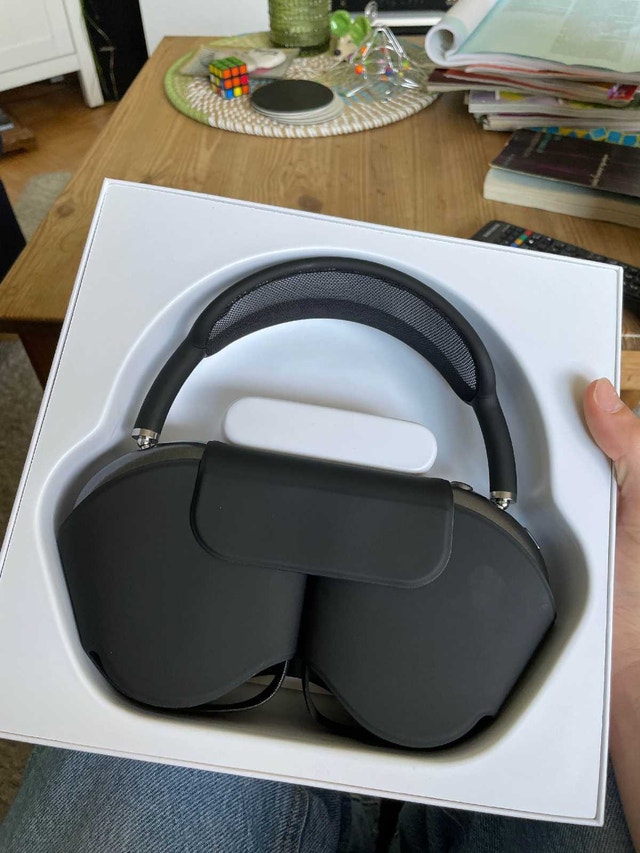 Apple AirPods Max