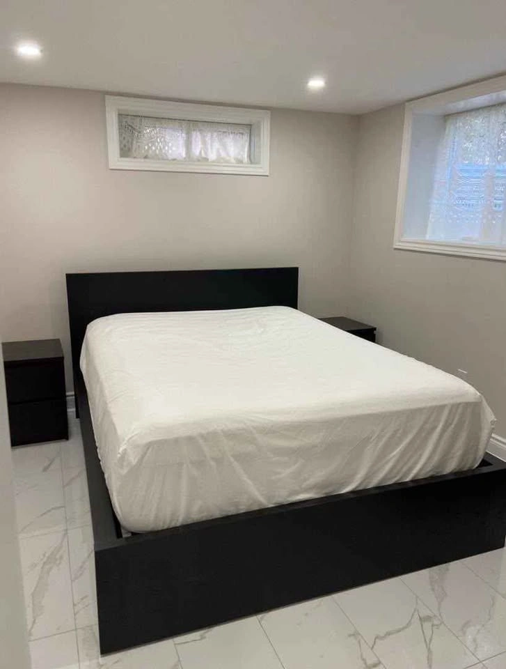 1 Bed 1 Bath - Apartment - photo 5