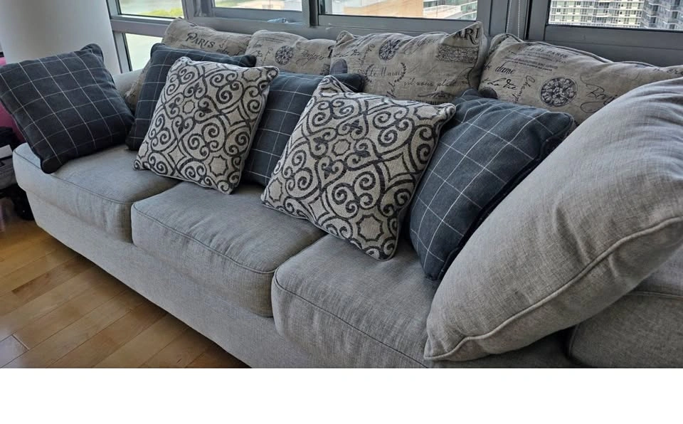Ashley Furniture. Sofa Sleeper.