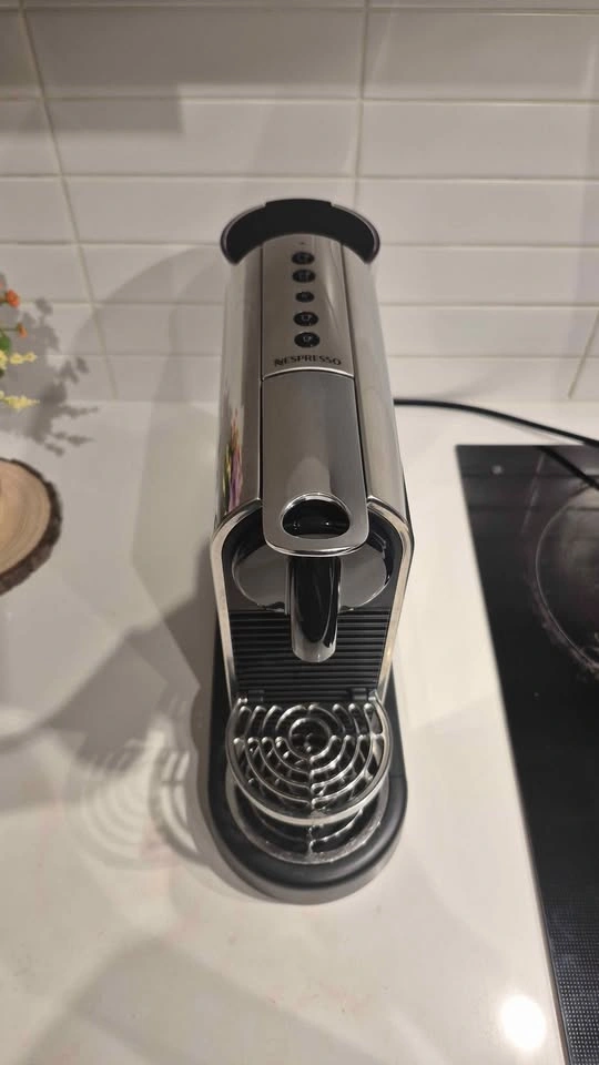 🚨Nespresso Citiz Platinum Coffee Machine - photo 3