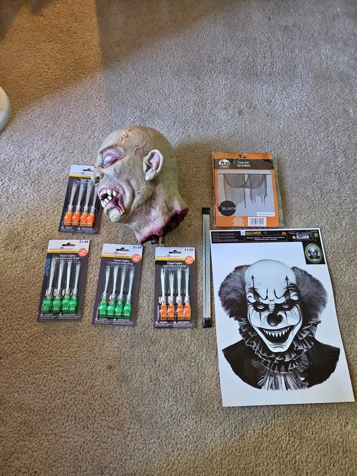 Halloween Bundle selling all together Woodbine