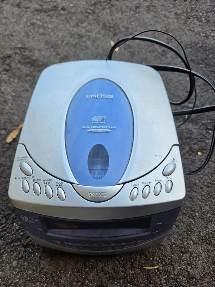 Various Electronics for Sale in Millrise SW - photo 3
