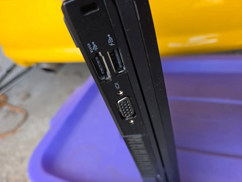 Dell Laptop E6500 - Needs Battery Replacement - photo 2