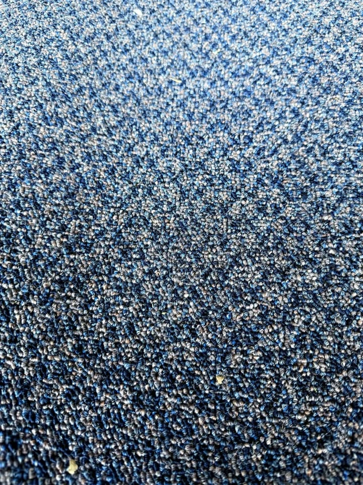 NEW Blue-Grey Commercial Carpet Roll, 12 x 12 ft - photo 2