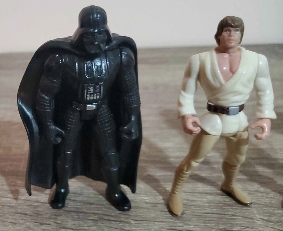 Mid 90s Vintage Star Wars Action Figures Lot - photo 2