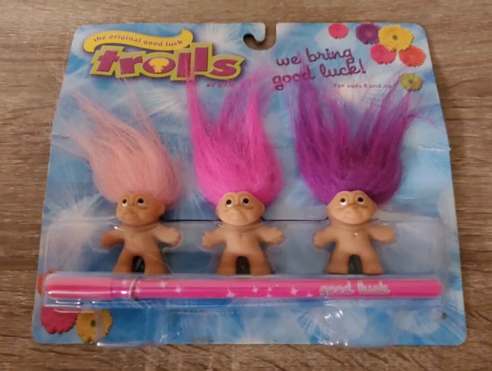 New Original Good Luck Trolls 3 Mini Figures and Pen Set - photo 2