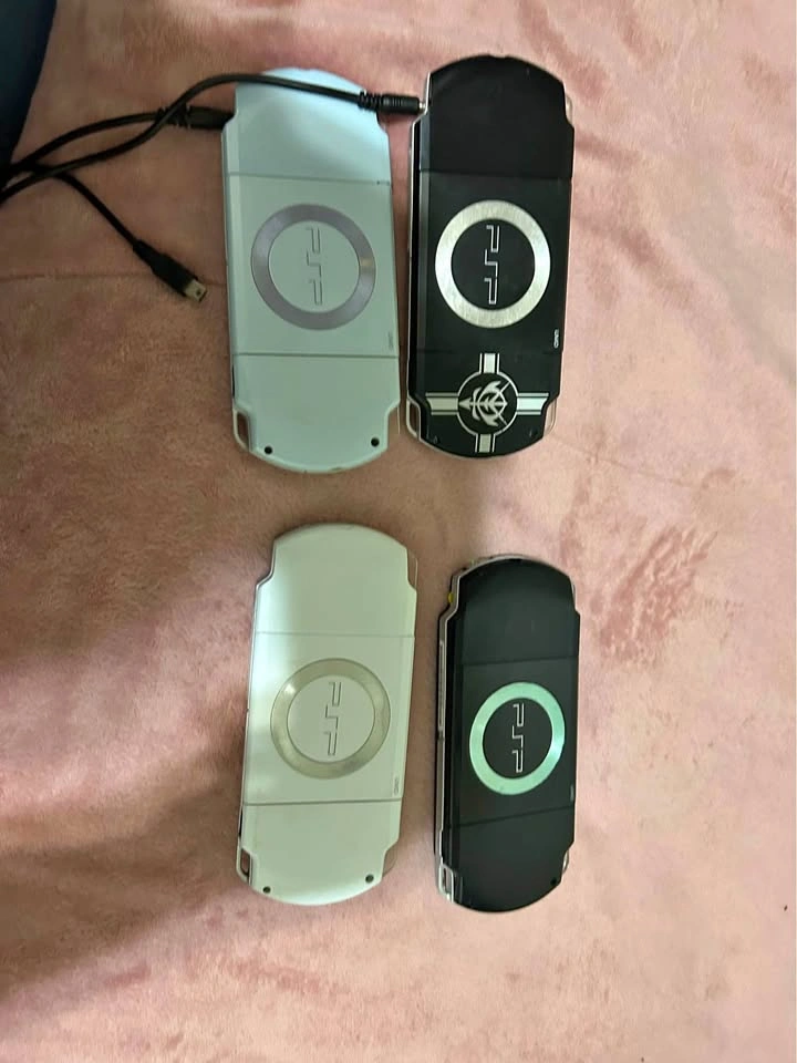 PSP 2000 Modded Console