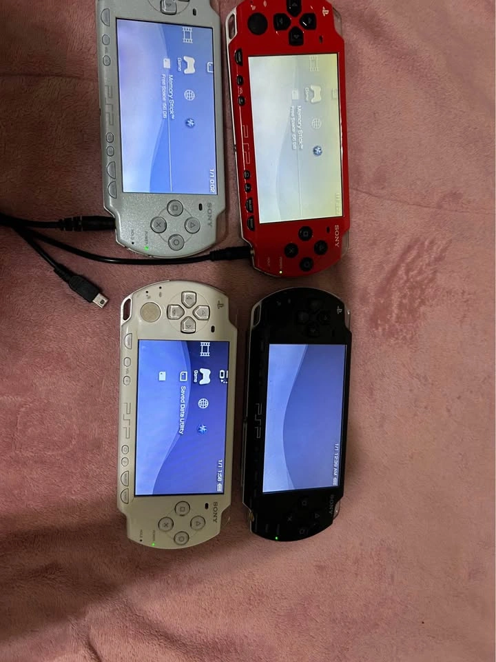 PSP 2000 Modded Console - photo 4