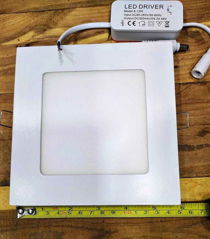 6 USED SQUARE LED THIN POT LIGHTS NATURAL WHITE