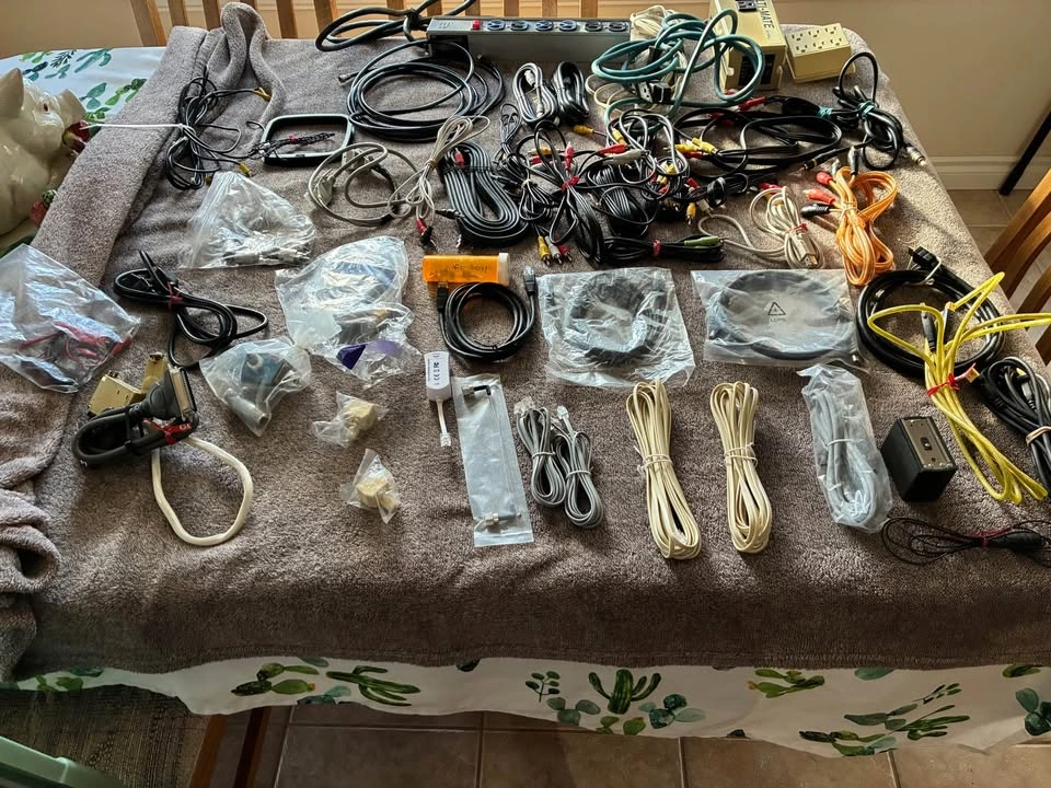 Large Mixed Lot of Electronic Cables & Power Accessories - photo 2