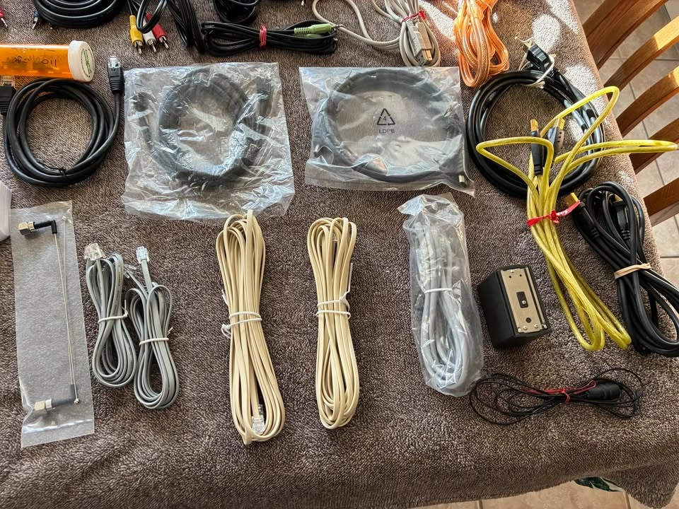 Large Mixed Lot of Electronic Cables & Power Accessories - photo 5